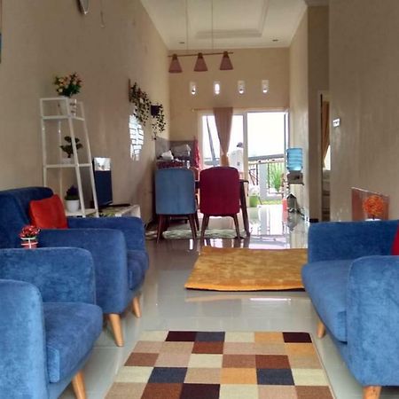 Homestay Wahyudi 1 Syariah Tlekung Екстер'єр фото